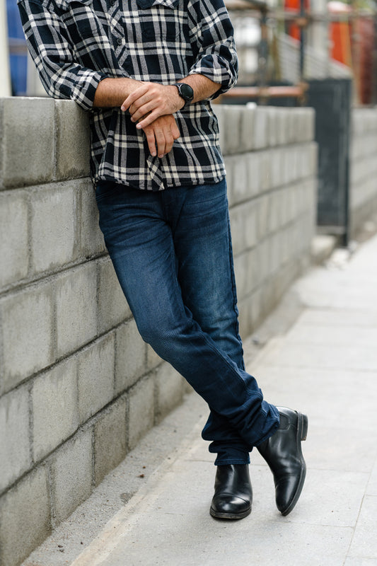 Blackish Blue washed slim tapere fit Jeans