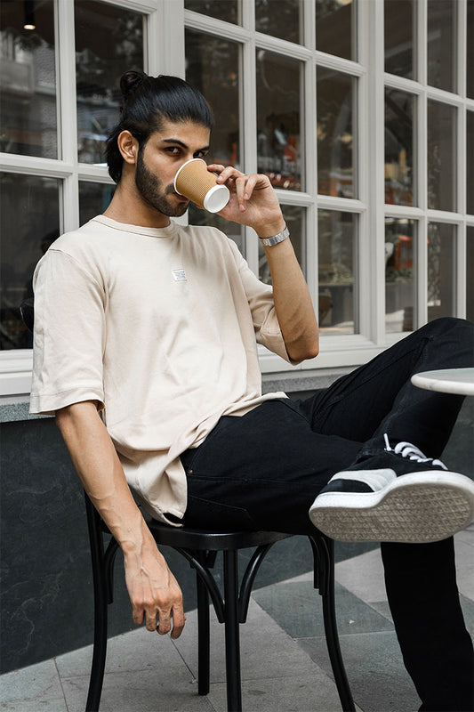 Light washed with Crumpled look Slip tapered fit Black stretchable Jeans